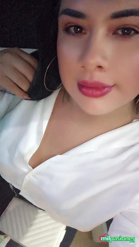 Miniatura 3 de Soy trans nueva Colombiana muy atractiva amorosa respetuosa