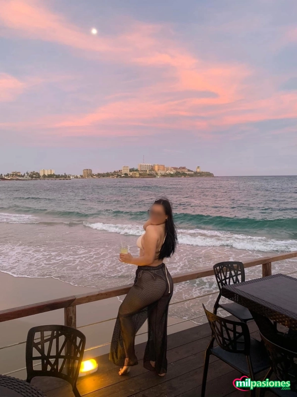 Miniatura 6 de EN PUERO DEL ROSARIO DANIELA GUAPA ADICTA AL PLACER VIP