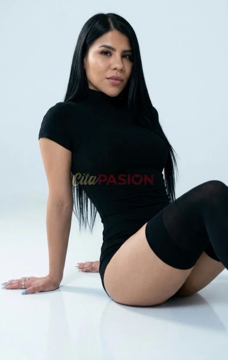 Escort en Borriana. Hermosa jovencita apasionada, deseando mucha diversión.
