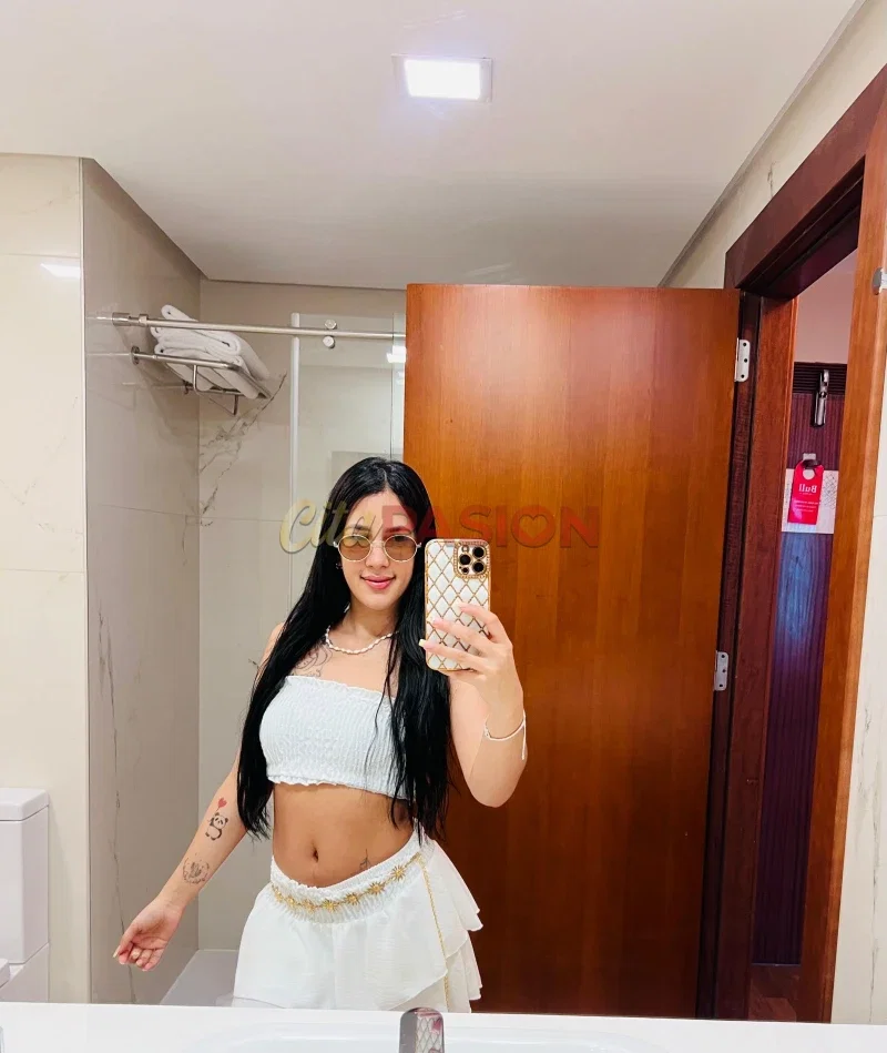 Escort en San Bartolomé de Tirajana. Novedad sensual y atractiva en Playa del Inglés.