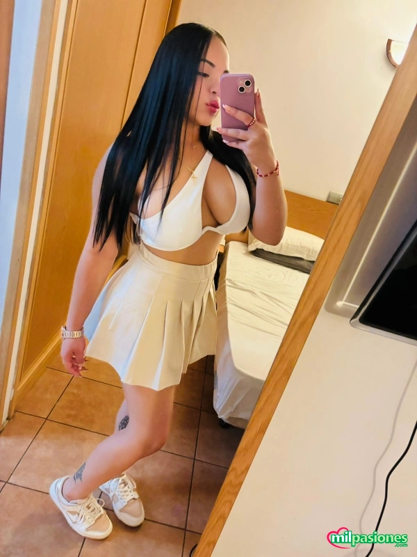 DELICIOSA LUJURIOSA IMPLICADA CACHONDA COMPLACIENTE