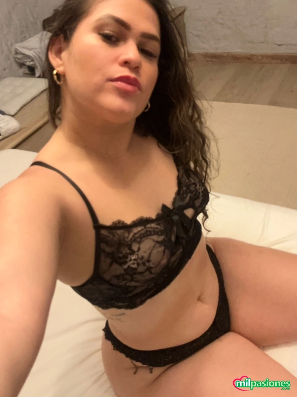 Miniatura 6 de SOY CELESTE, COLOMBIANA RESERVADA Y CALUROSA PARA TI