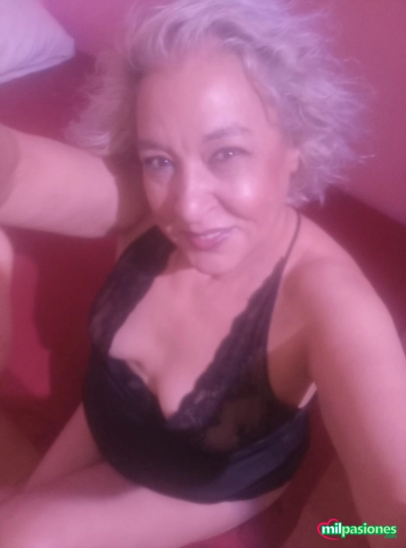 Miniatura 3 de Gallega 54 con pelo abajo Cariñosa y Fiestera