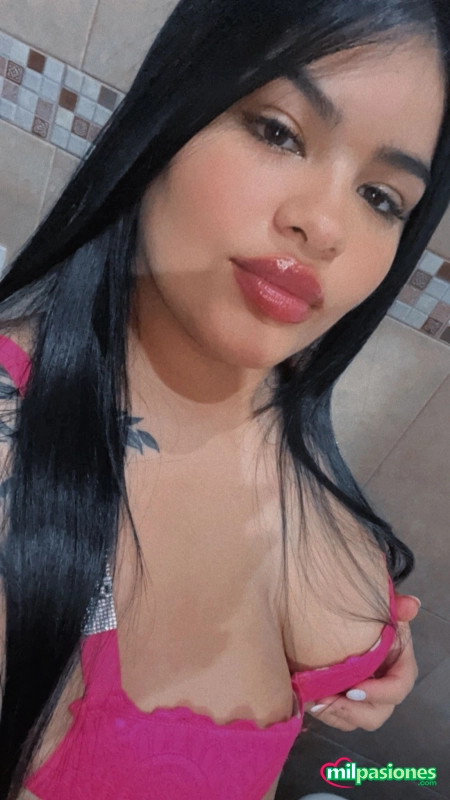 Hermosa Latina para complacerte en lo que tú más desees