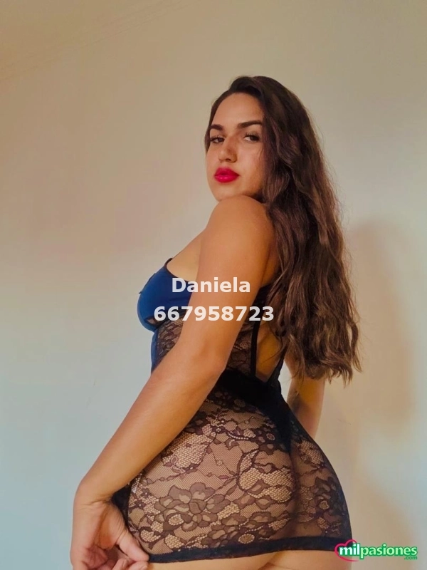NOVEDAD latina piel canela recién llegada a t