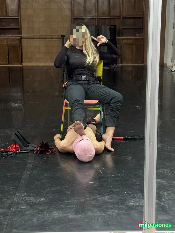 Miniatura 5 de La verdadera autoridad de Alicante: Diosa Lana te espera