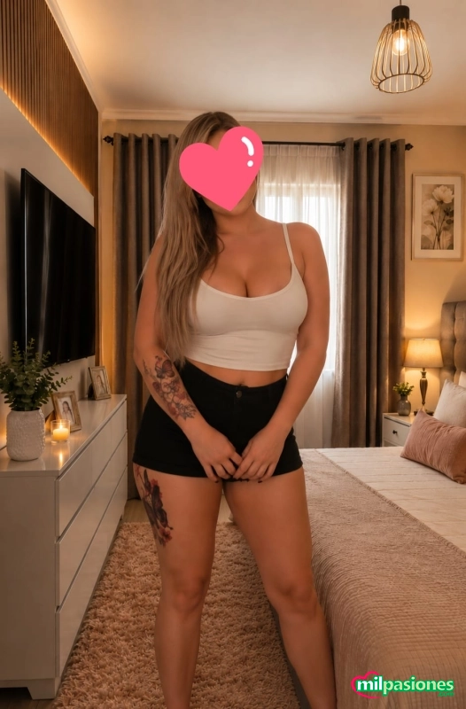 SOY ESPAÑOLA, RUBIA Y ARDIENTE FIESTERA , SOLO LLAMAME - Foto
