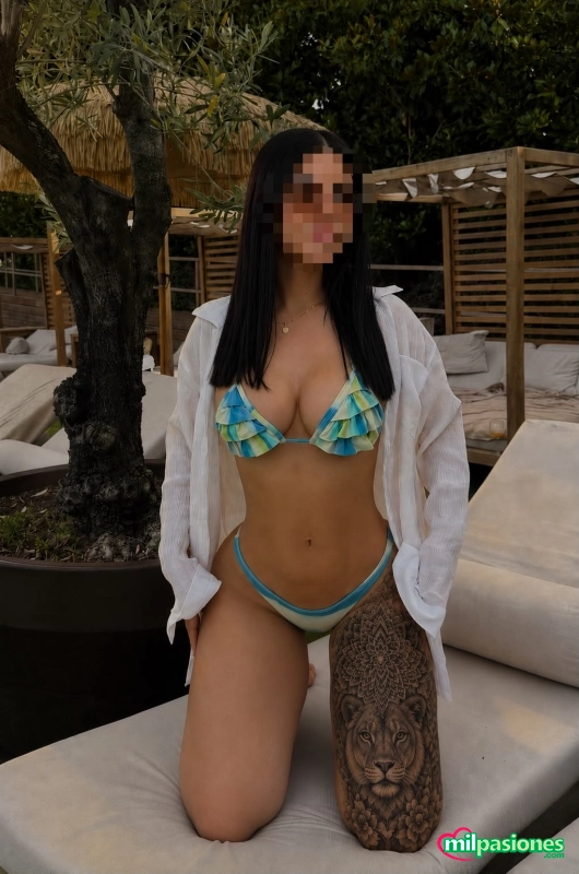 Miniatura 3 de Top con tatuajes canaria y elegante