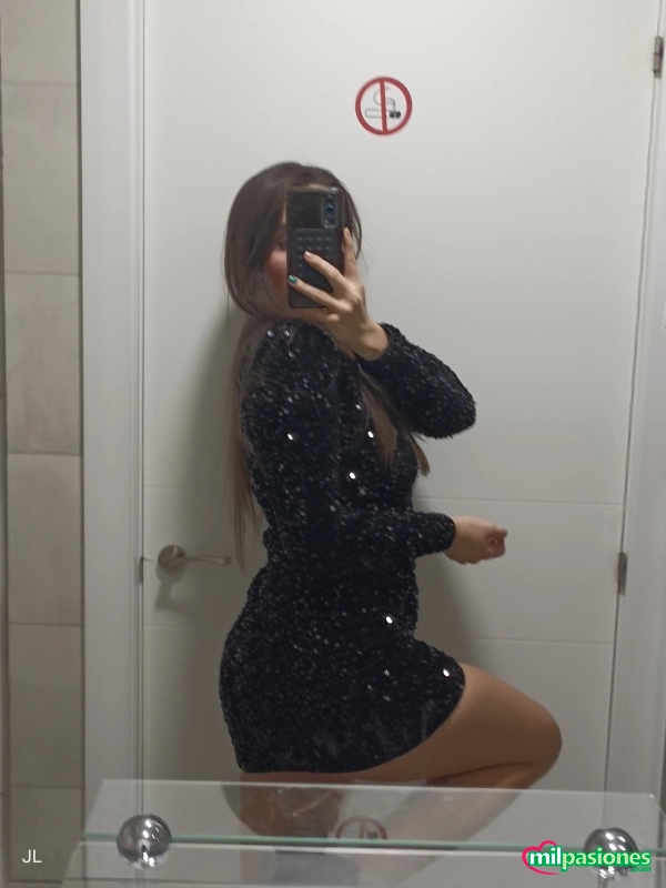 CHICA JOVEN ESPAÑOLA, MUY CARIÑOSA Y CERCANA