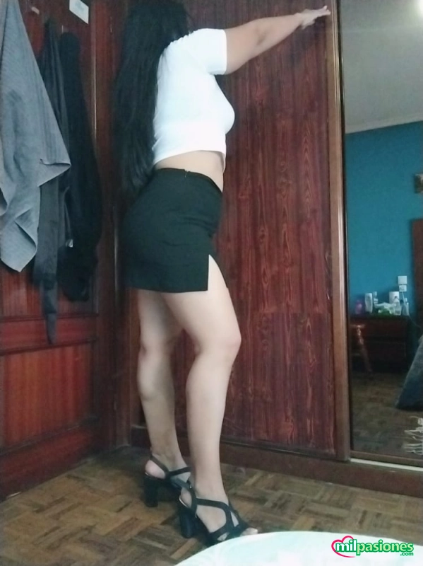 Miniatura 6 de Cariñosa tratos de novio..y muy completa