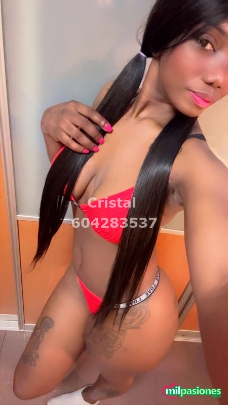 Colombiana, espectacular con piel de ébano