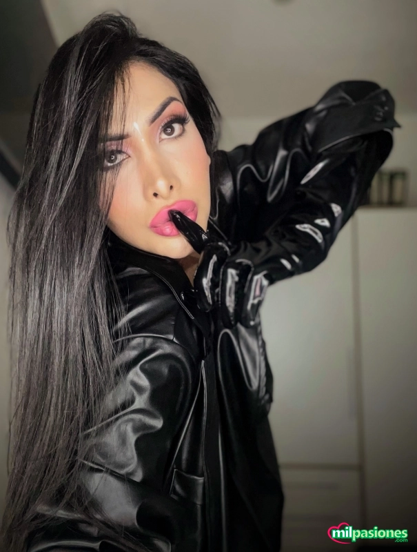 Miniatura 3 de 👑YOLI💪 SOBERANA SOLO PARA VENERADORES REALES🙇🏻