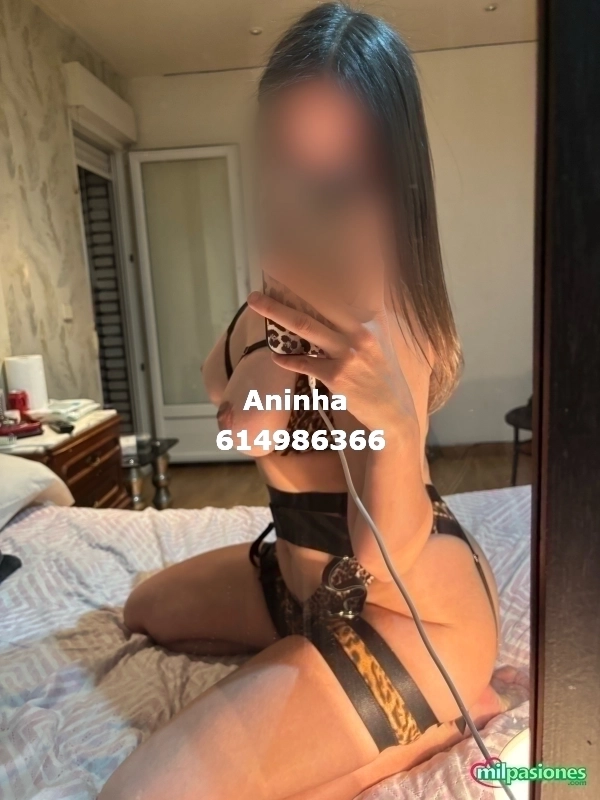 Miniatura 2 de Aninha joven delgada con mucha experiencia y simpatía