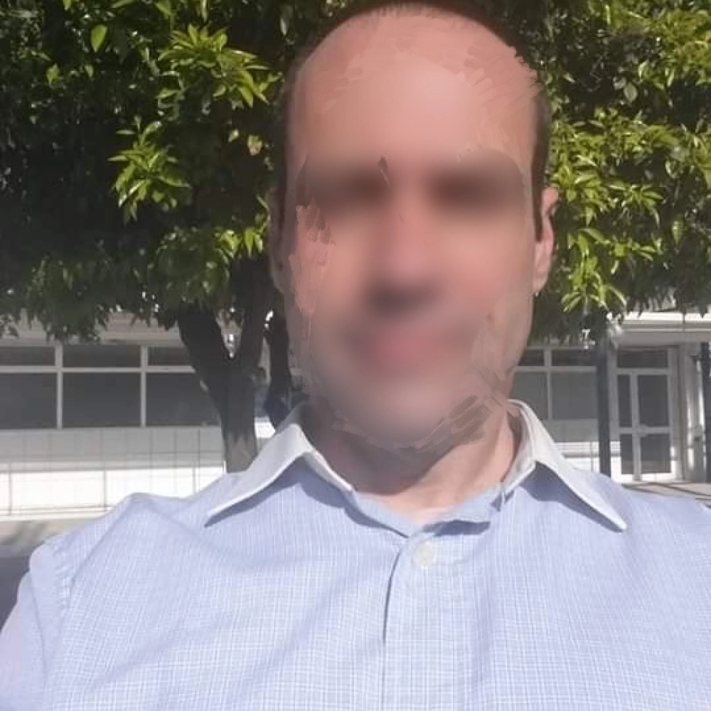 Cornudo atractivo y generoso busca mujer morbosa