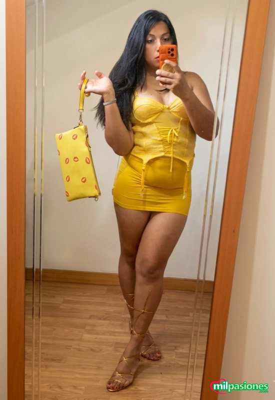 ​👅Chica trans  Curvy , Grande y Versátil: Placer sin límite