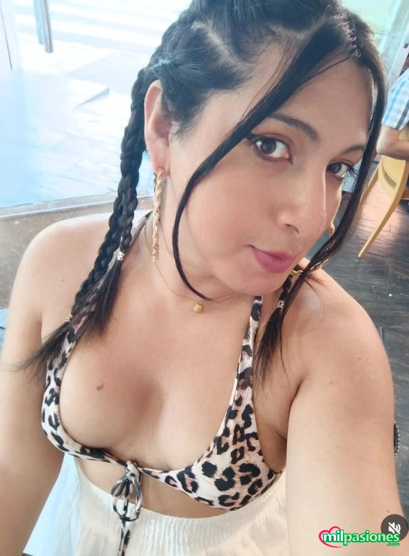 Miniatura 4 de ​👅Chica trans  Curvy , Grande y Versátil: Placer sin límite