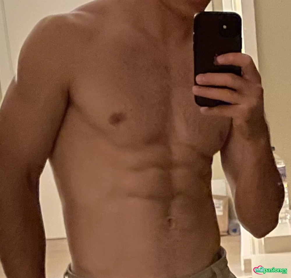 Joven hetero en busca de mujeres calientes