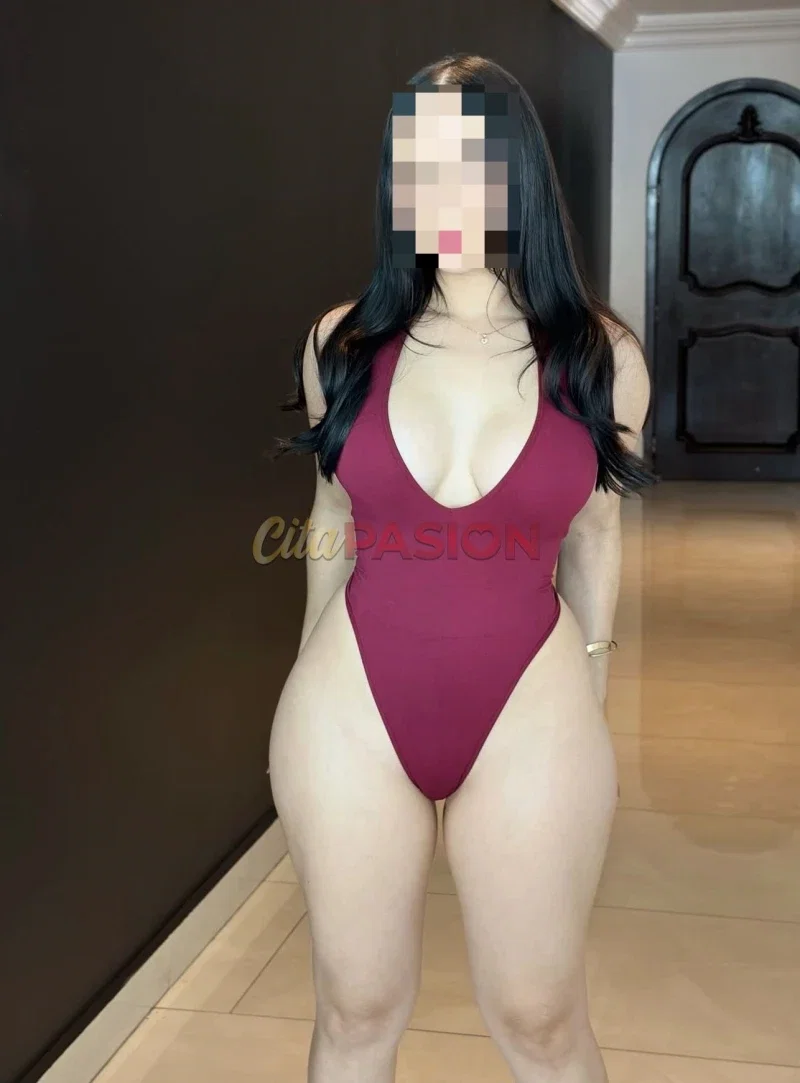 Miniatura 4 de Escort en Madrid capital. Jovencita muy atenta y encantadora.