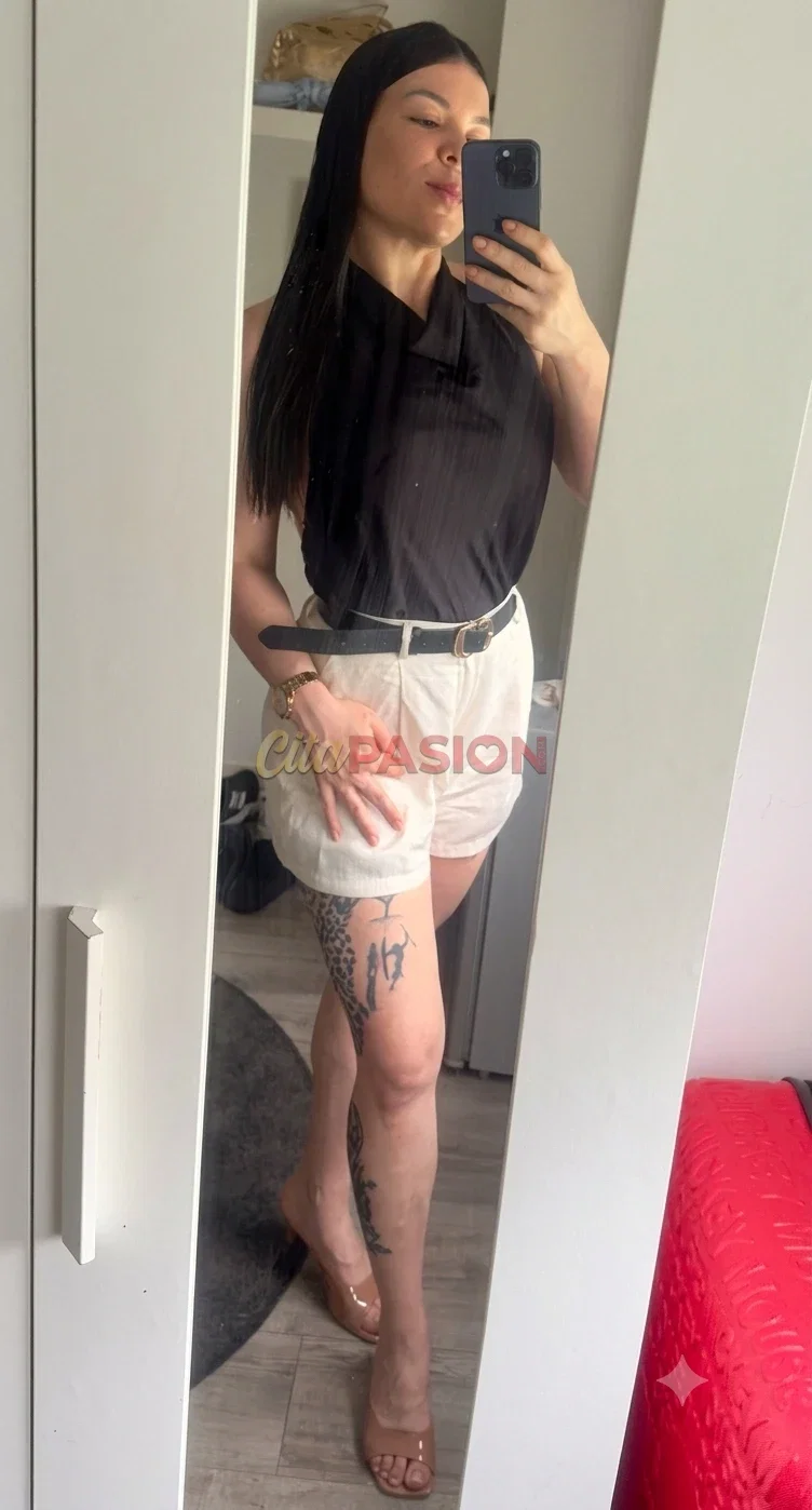 Escort en A Coruña capital. Dulce y apasionada colombiana.