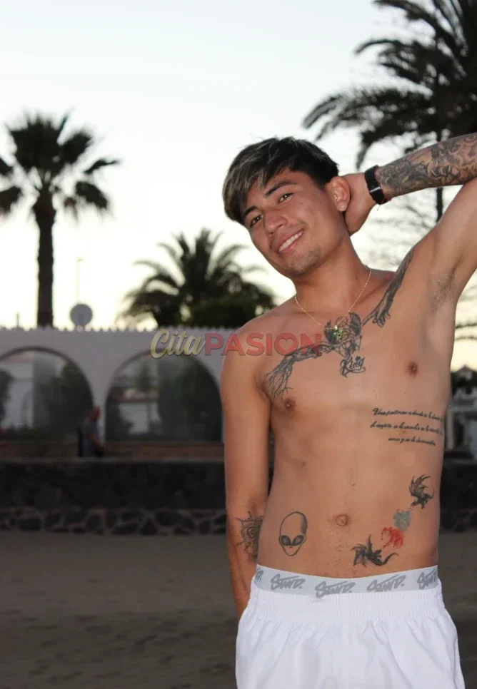 Miniatura 3 de Escort en Madrid capital. Latino guapo, divertido y simpático.