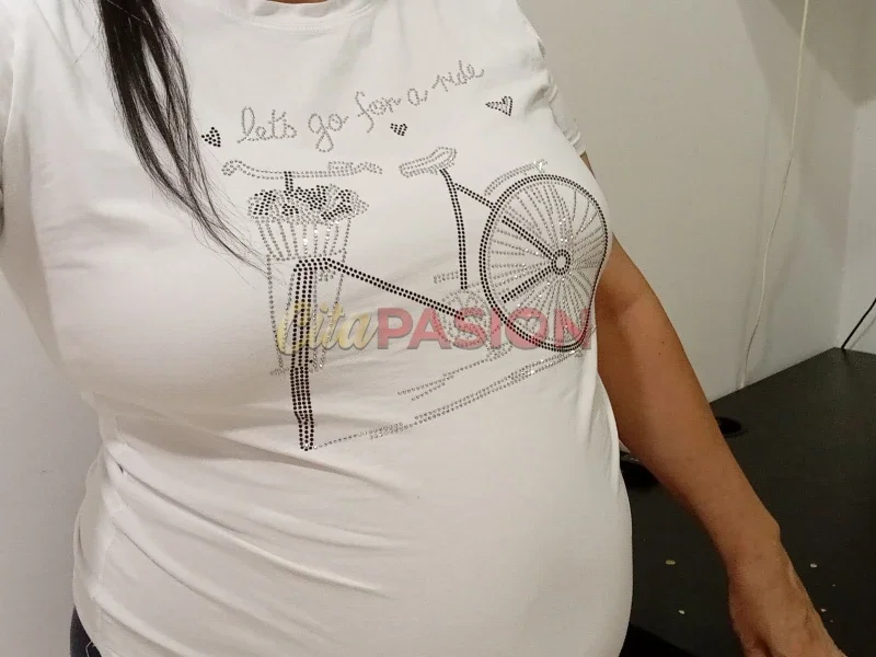 Miniatura 2 de Escort en Madrid capital. Madurita curvy, dulce y cariñosa.