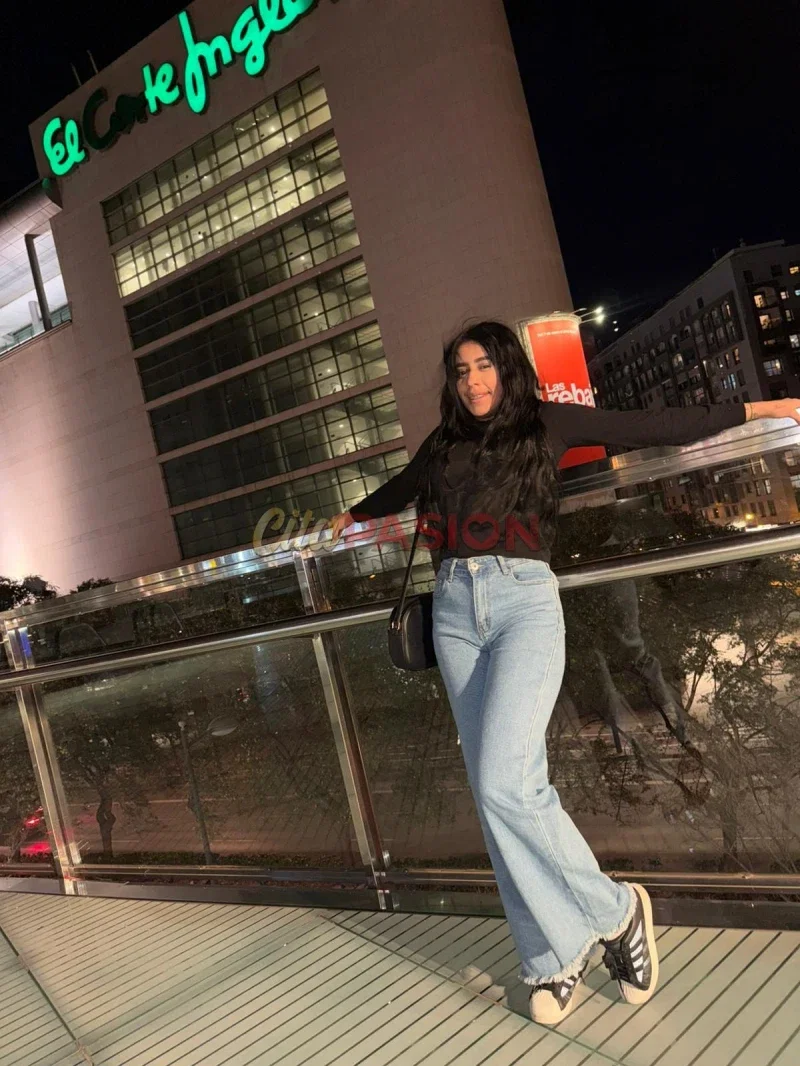 Escort en Valencia capital. Soy modelo joven y exclusiva.