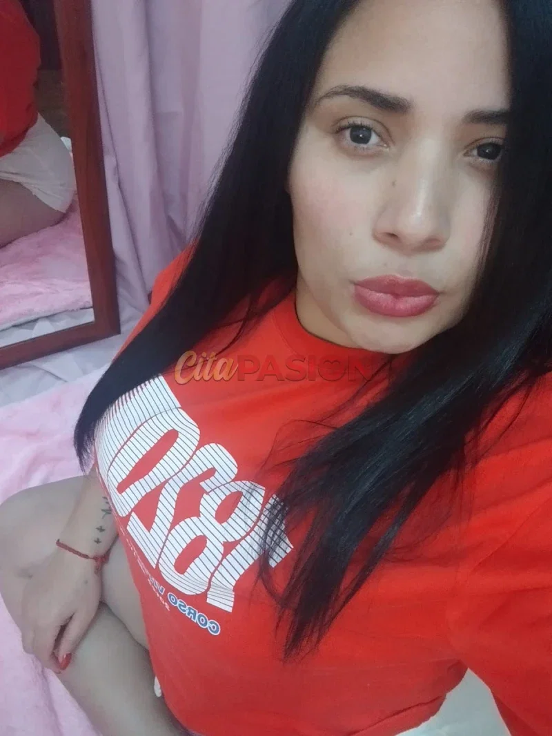 Miniatura 7 de Escort en Barakaldo. Soy una novedad dominicana curvy y cariñosa lista.