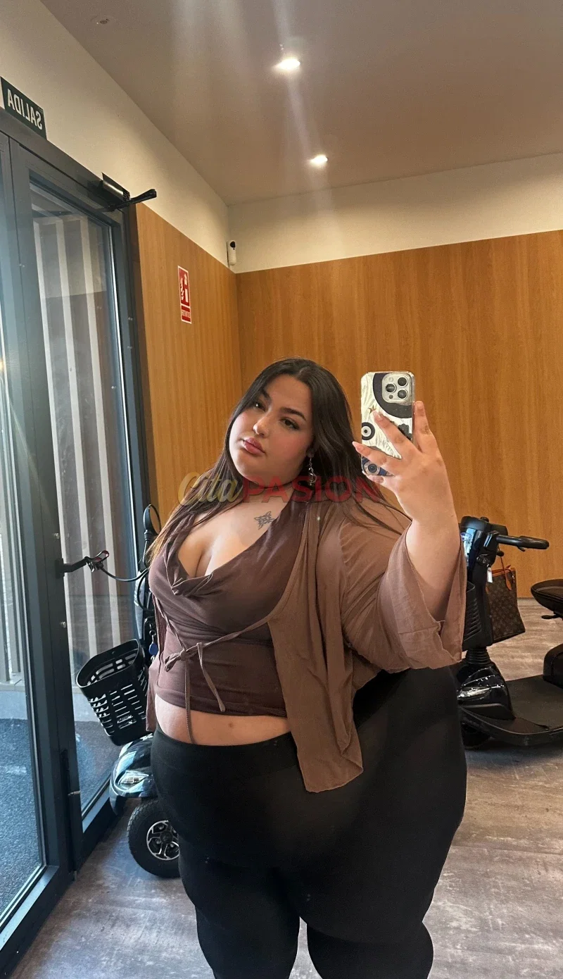 Miniatura 2 de Escort en Quart de Poblet. Pareja real. Gordita y chico trans deseando conocerte.