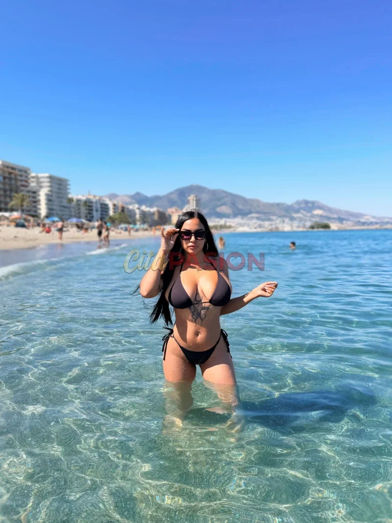 Masajista en Las Palmas. Morena maravillosa en Las Palmas, ¡recién llegada!