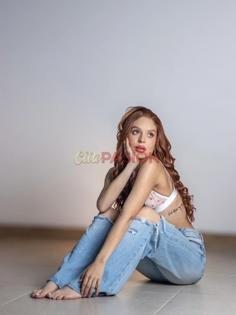 Miniatura 6 de Escort en Logroño. Soy una chica colombiana, joven, dulce y coqueta.