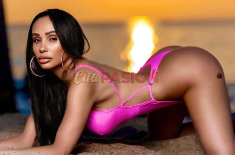 Escort en Zaragoza capital. Morena brasileña de encanto exótico.
