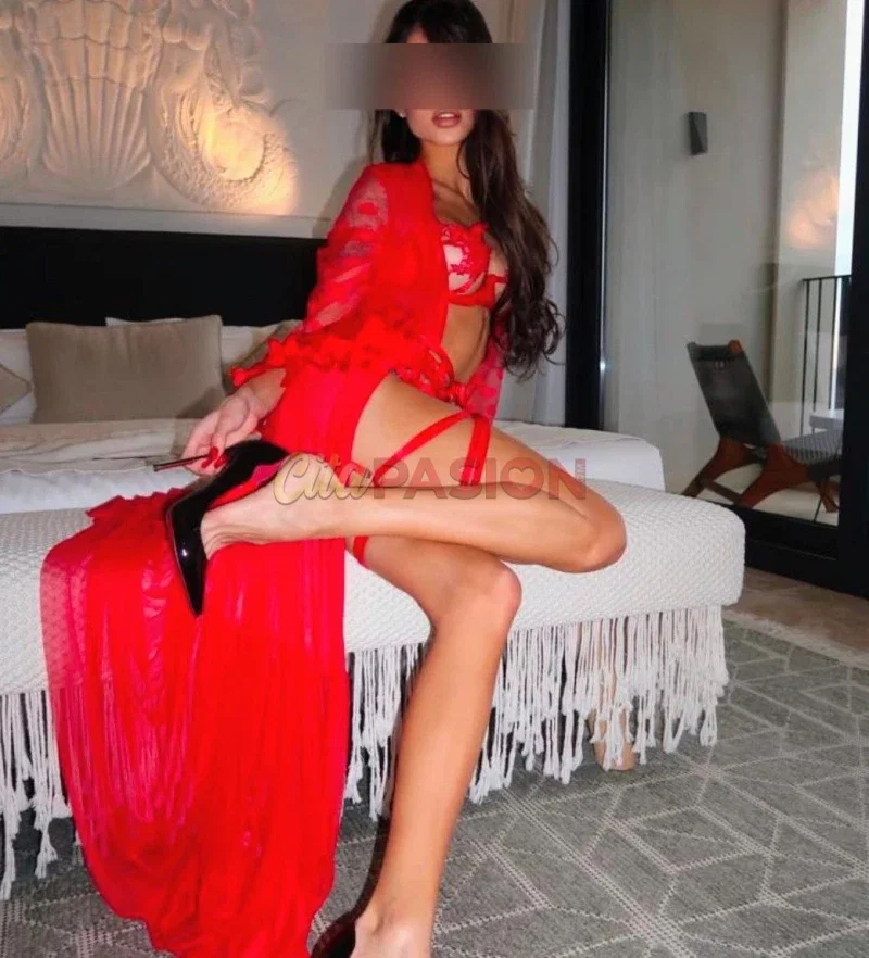 Escort en Rubí. Fotos actuales. Te recibo tal y como me ves.