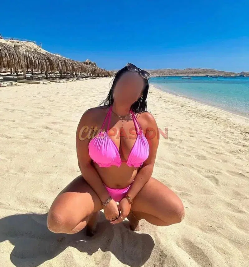 Escort en Zaragoza capital. Estoy en Delicias esperándote en mi apartamento.